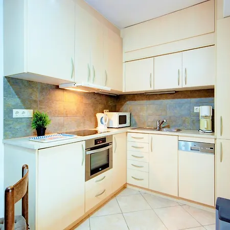 Charming Near * Empuriabrava